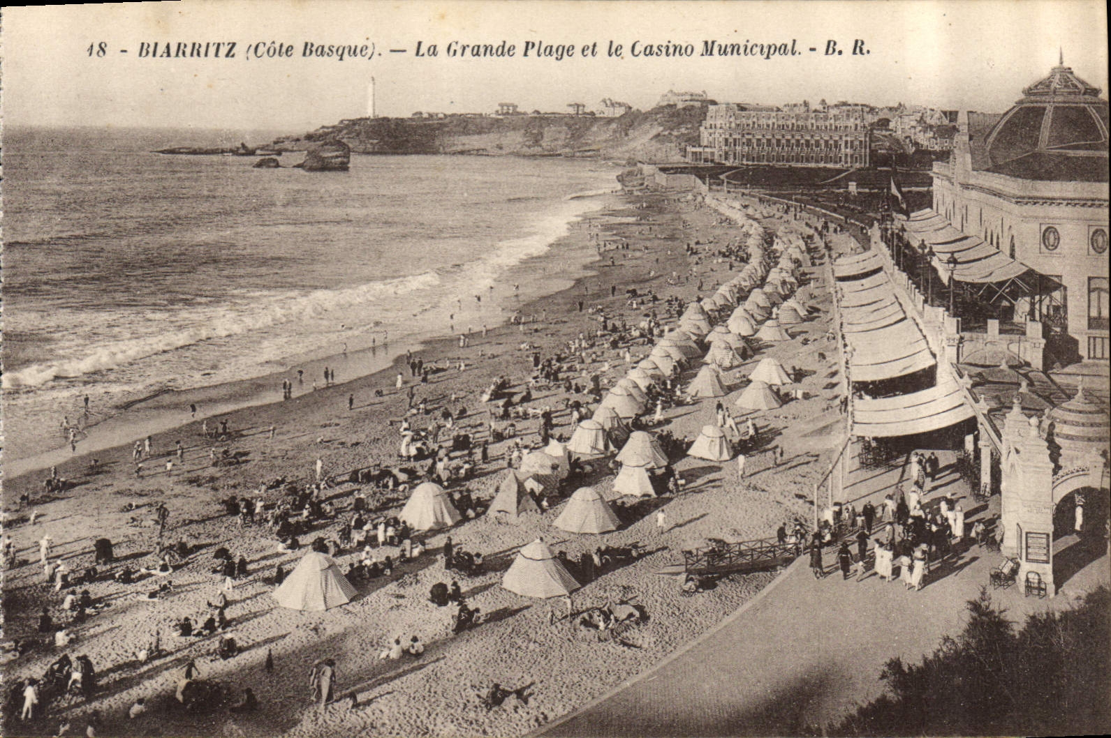 CPA Biarritz Cote Basque la Grande Plage et le Casino Municipal 