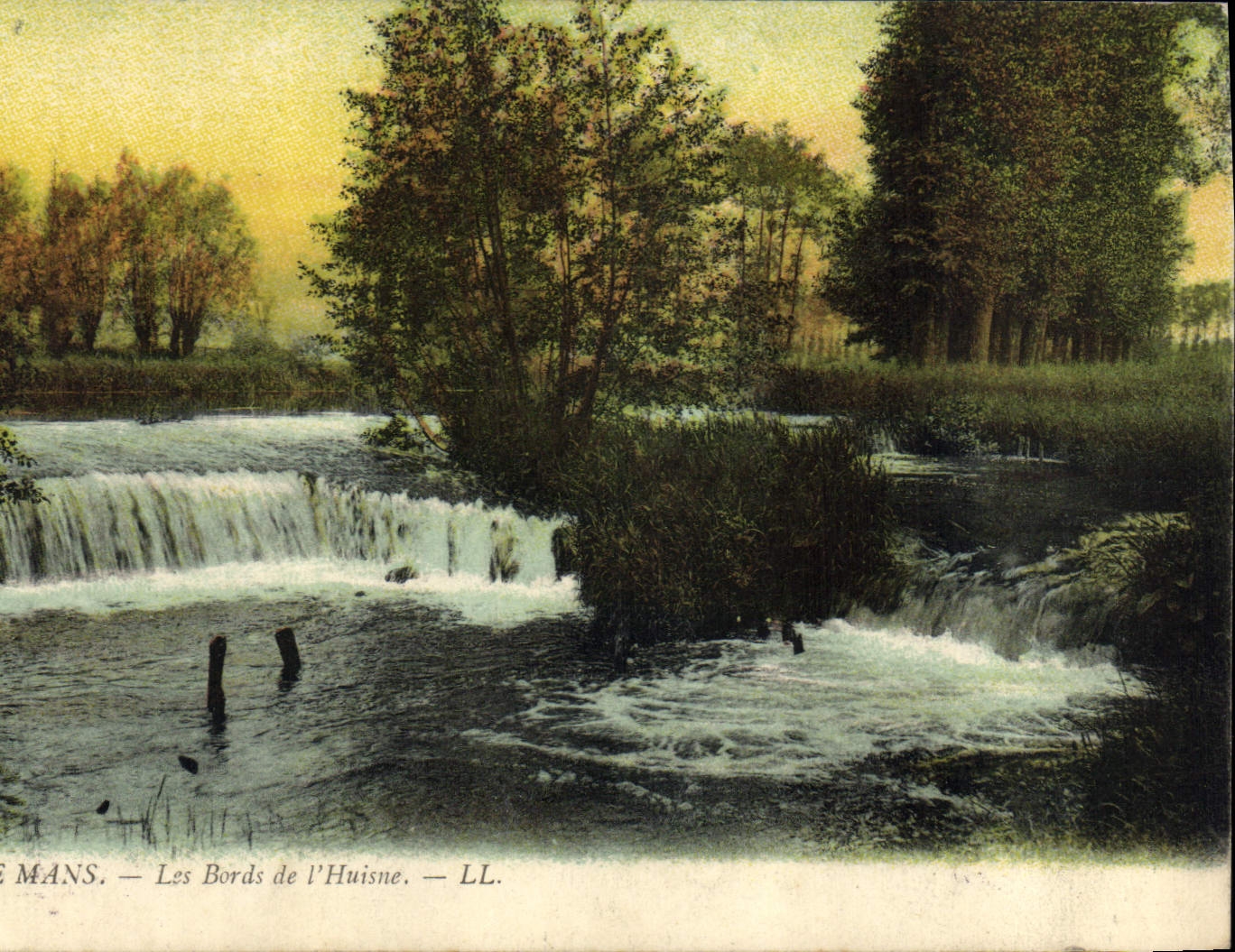 CPA Le Mans Les Bords de l'Huisine 
