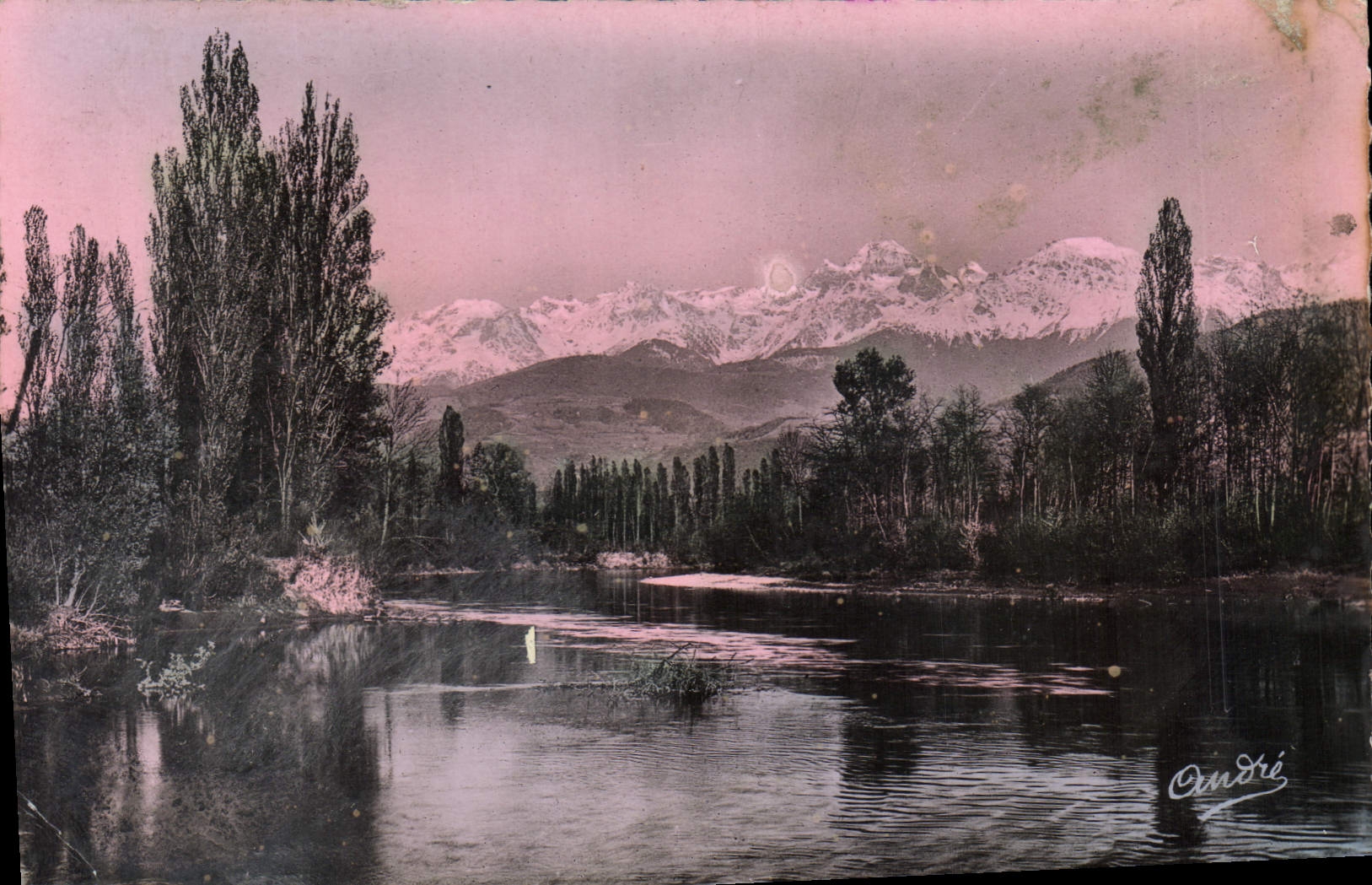 CPA Les belles Alpes Francaises Grenoble L'Ile d'Amour et les Alpes 