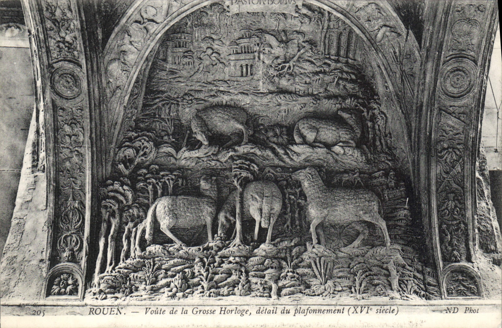 CPA Rouen Voute de la Grosse Horloge detail du Plafonnement XVI s 