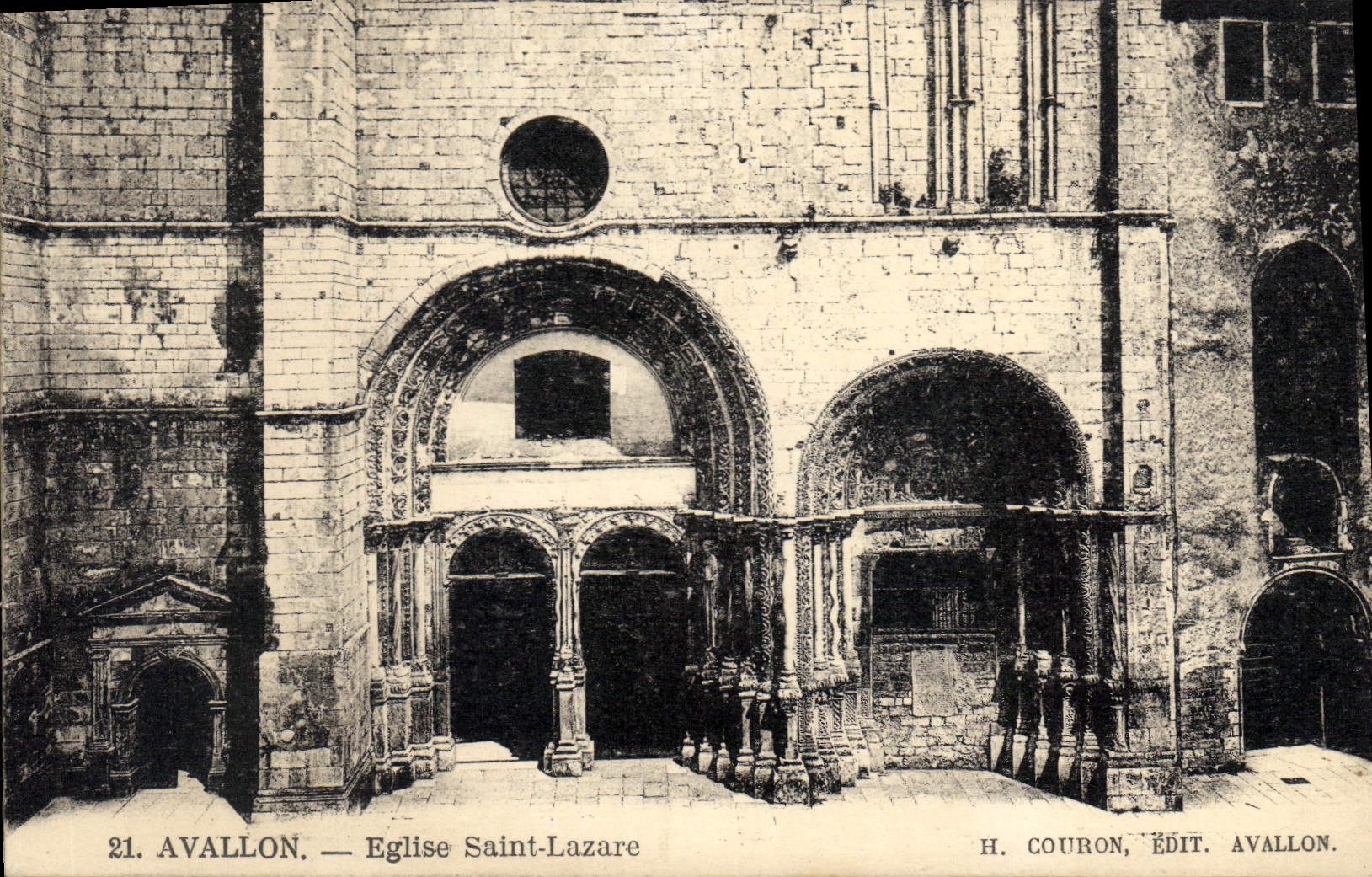 CPA Avallon Eglise Saint Lazare 
