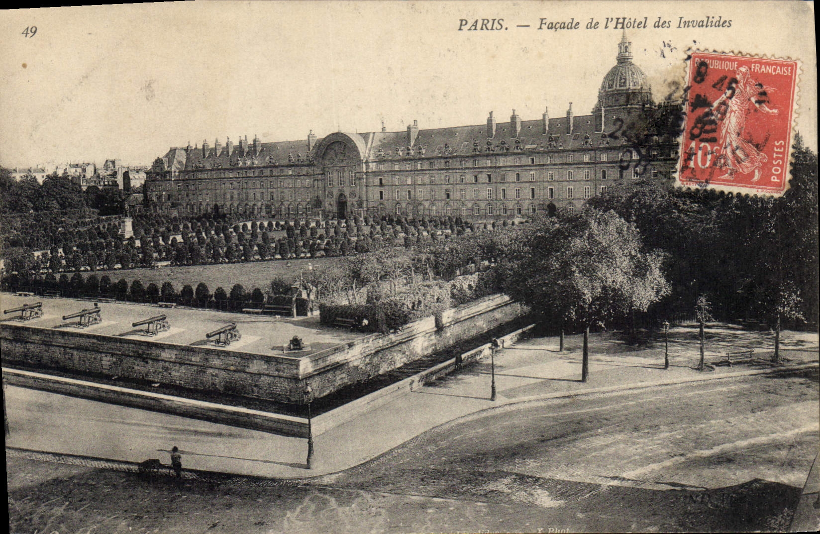CPA Paris Facade de l'Hotel des Invalides 