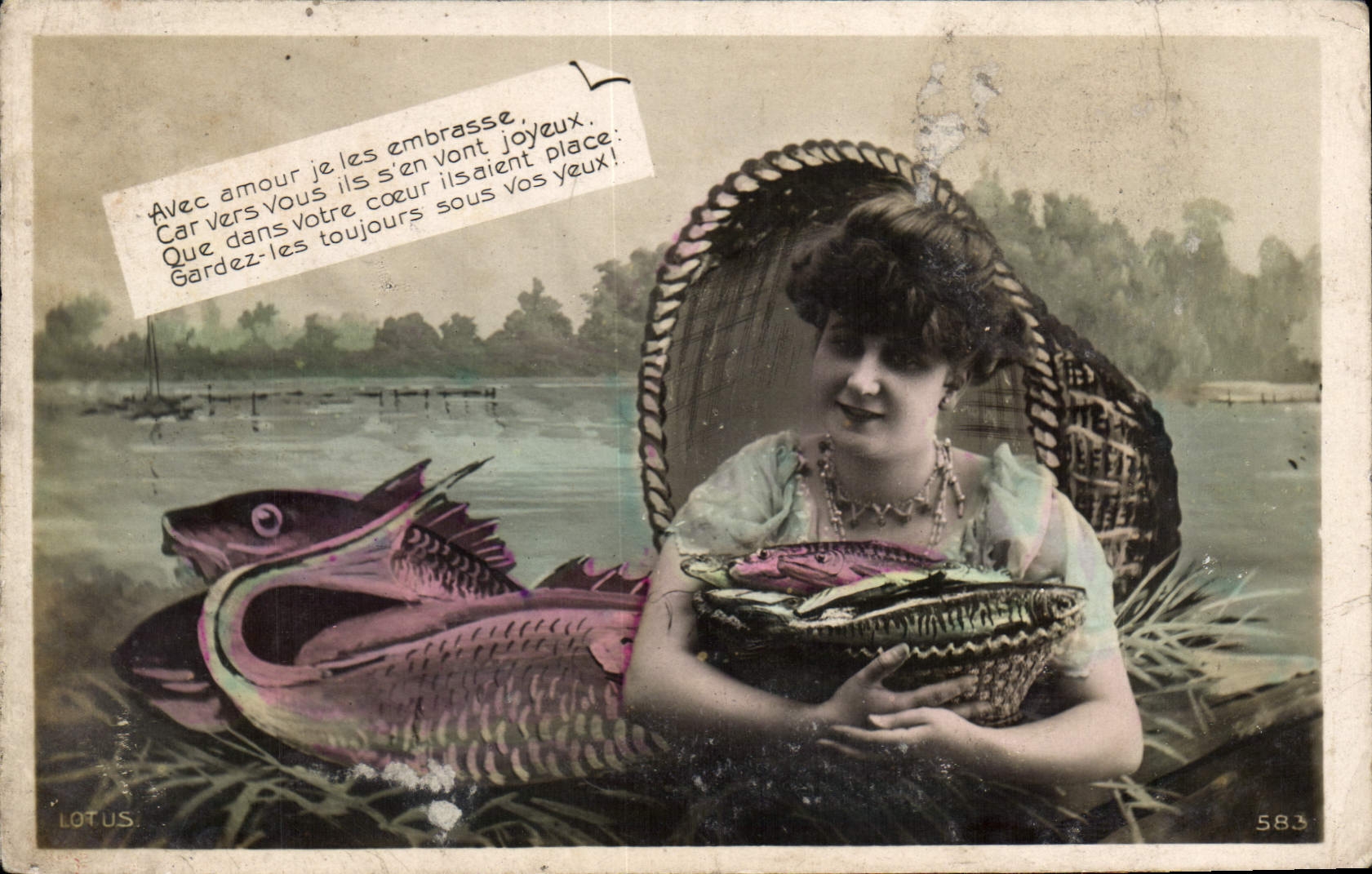 CPA Fantaisie Femme Poissons