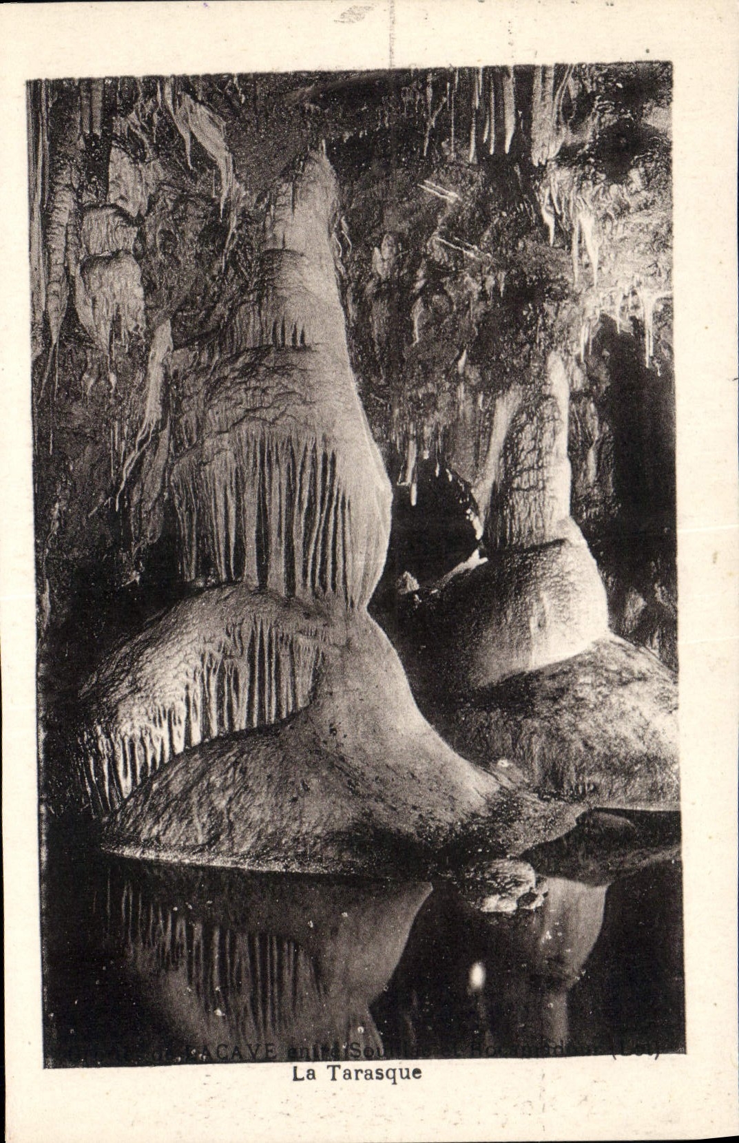CPA La Tarasque Grottes de Lacave