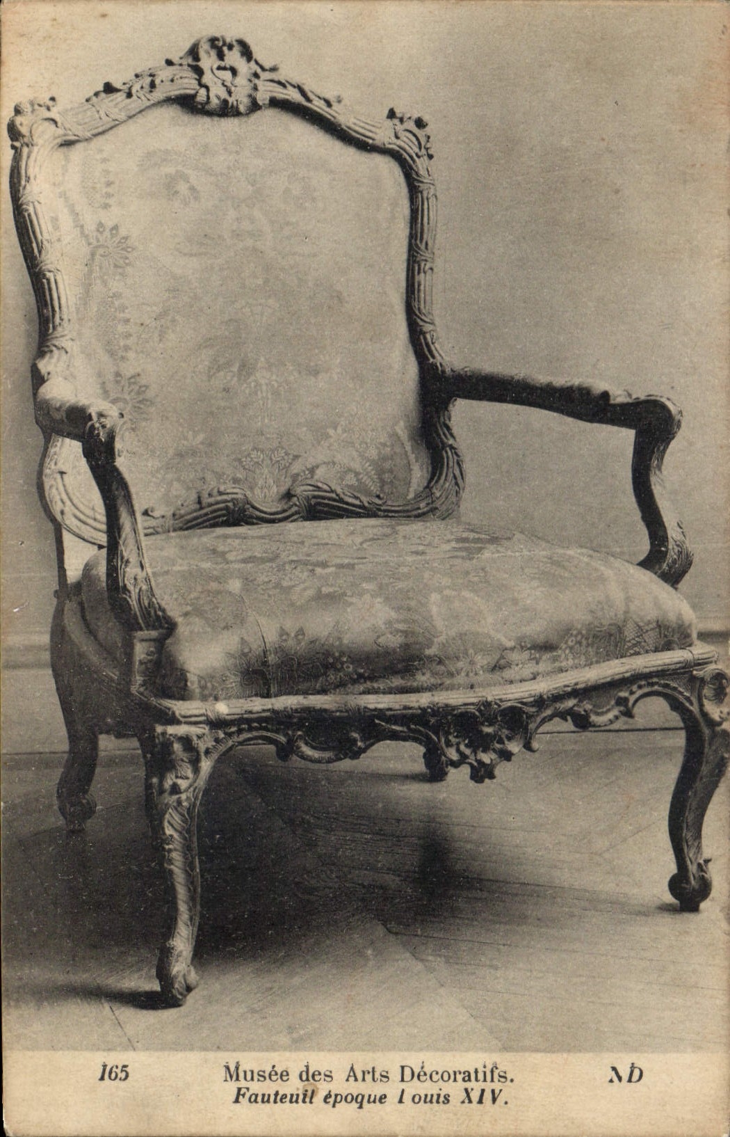 CPA Musee des Arts Decoratifs Fauteult epoqie Louis XIV