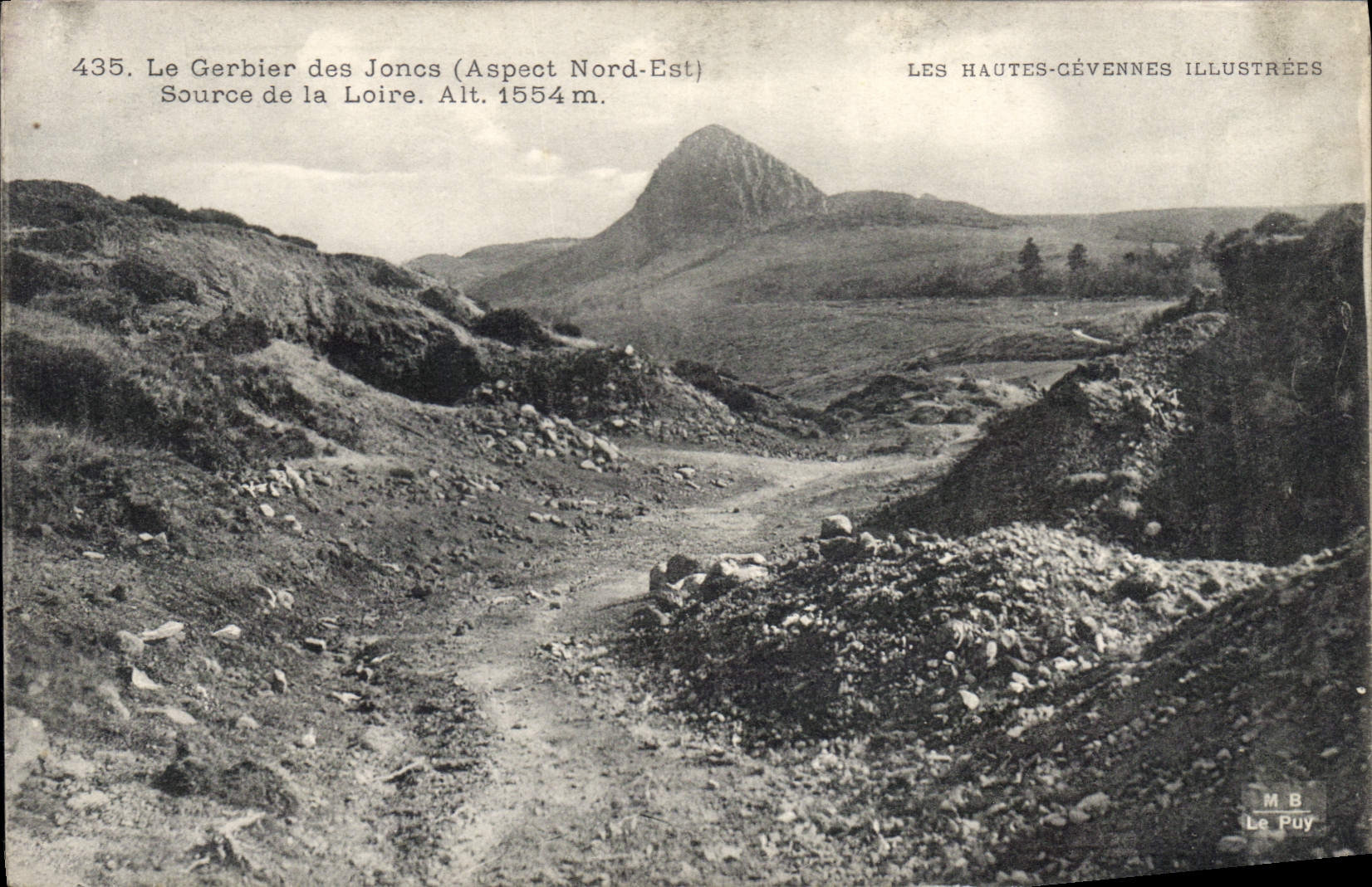CPA Le Garbier des Jones Aspect Nord Est Source de la loire Les Hautes Cevennes Illustrees 