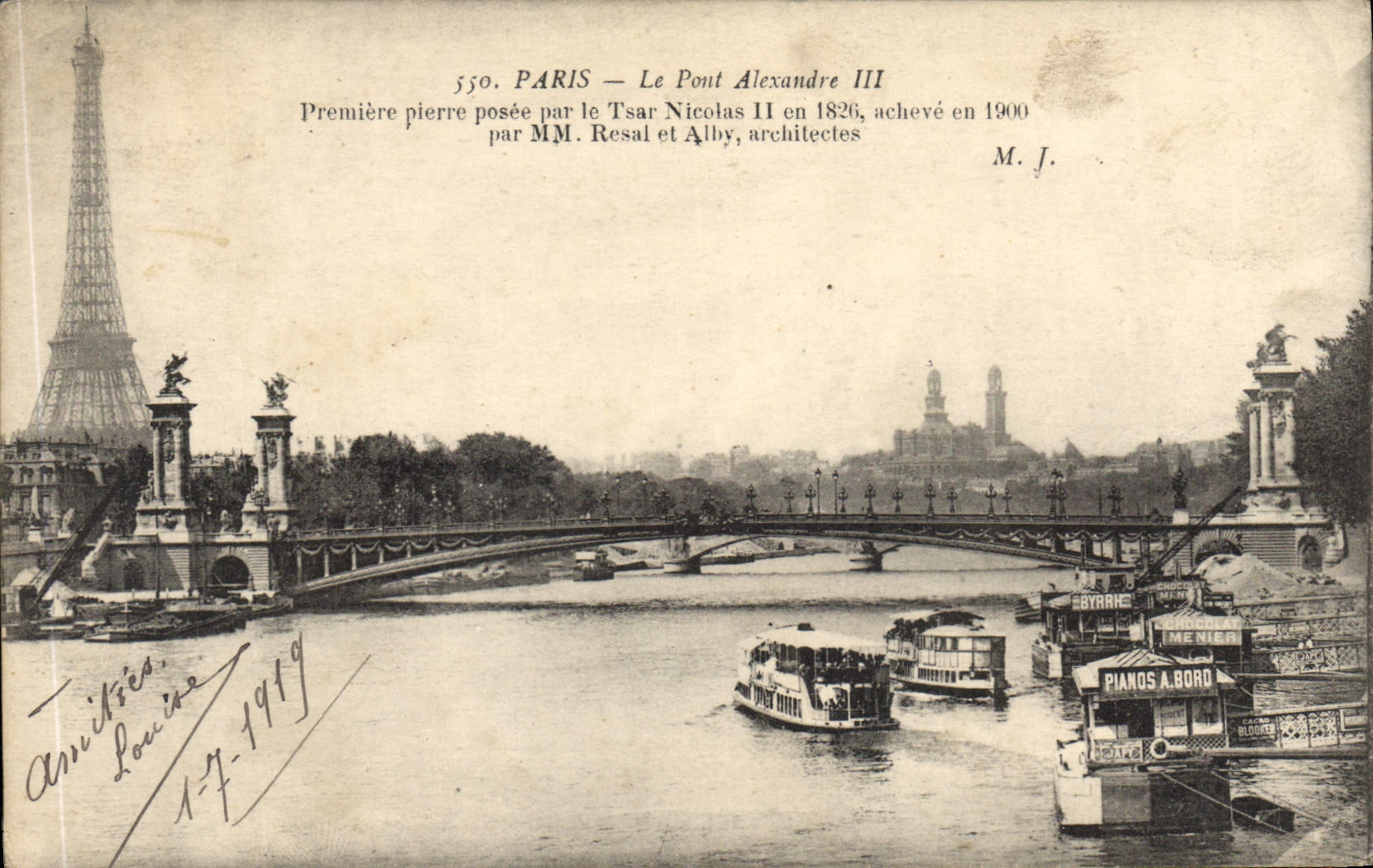 CPA Paris Le Pont Alexandre III Premiere pierre posee par le Tsar Nicolas II Tour Eiffel Bateaux