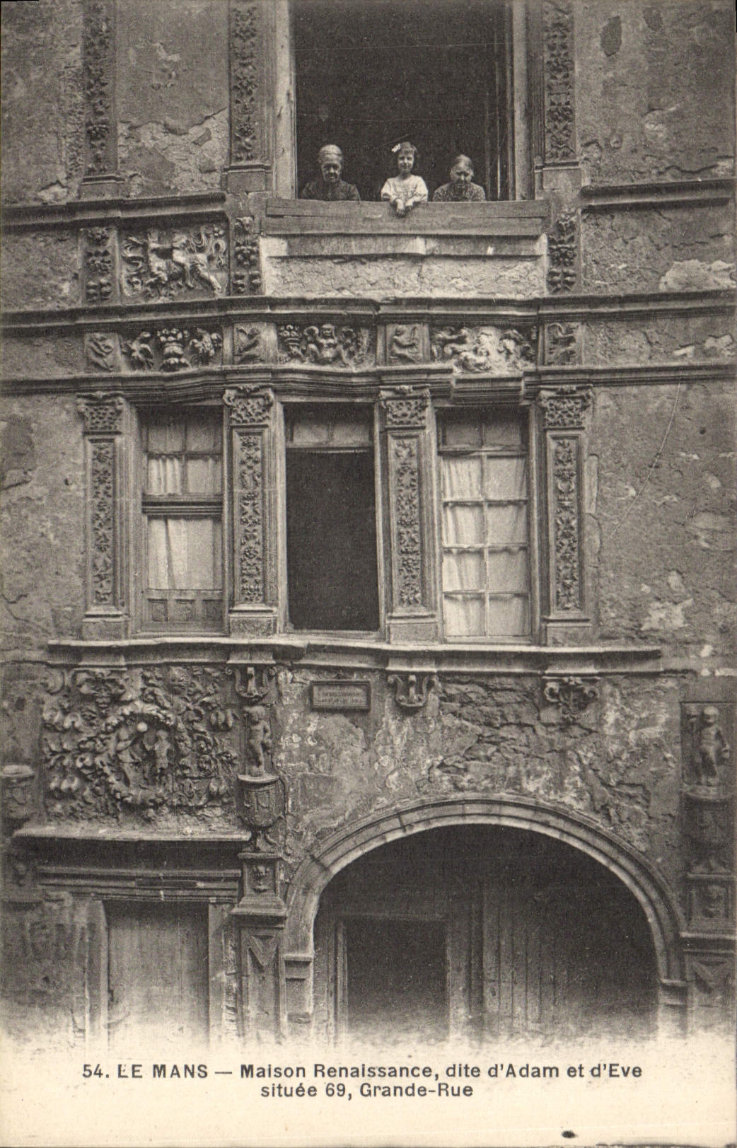 CPA Le Mans Maison Renaissance dite d'Adam et d'Eve situee 69 Grand Rue 