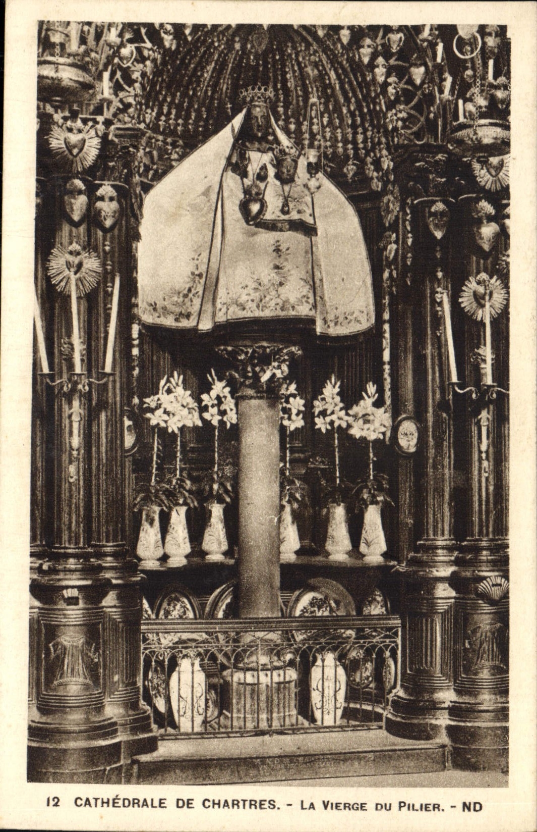 CPA Cathedrale de Chartres La Vierge du Pilier