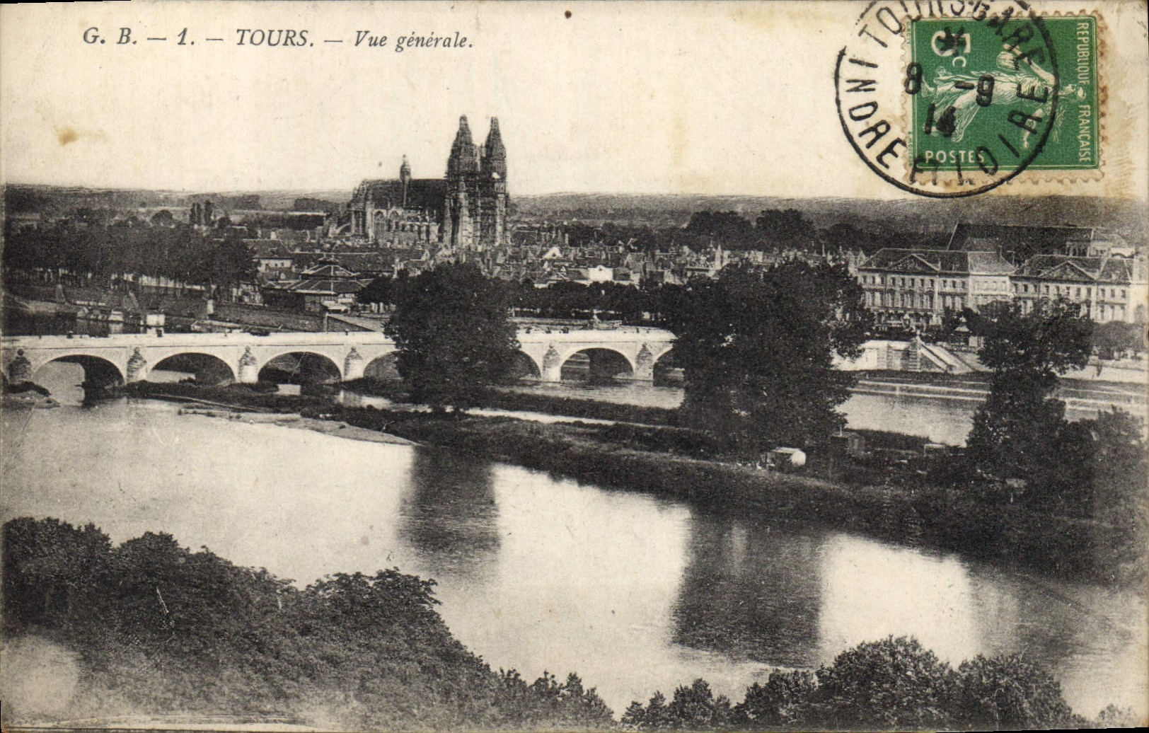 CPA Tours Vue generale 