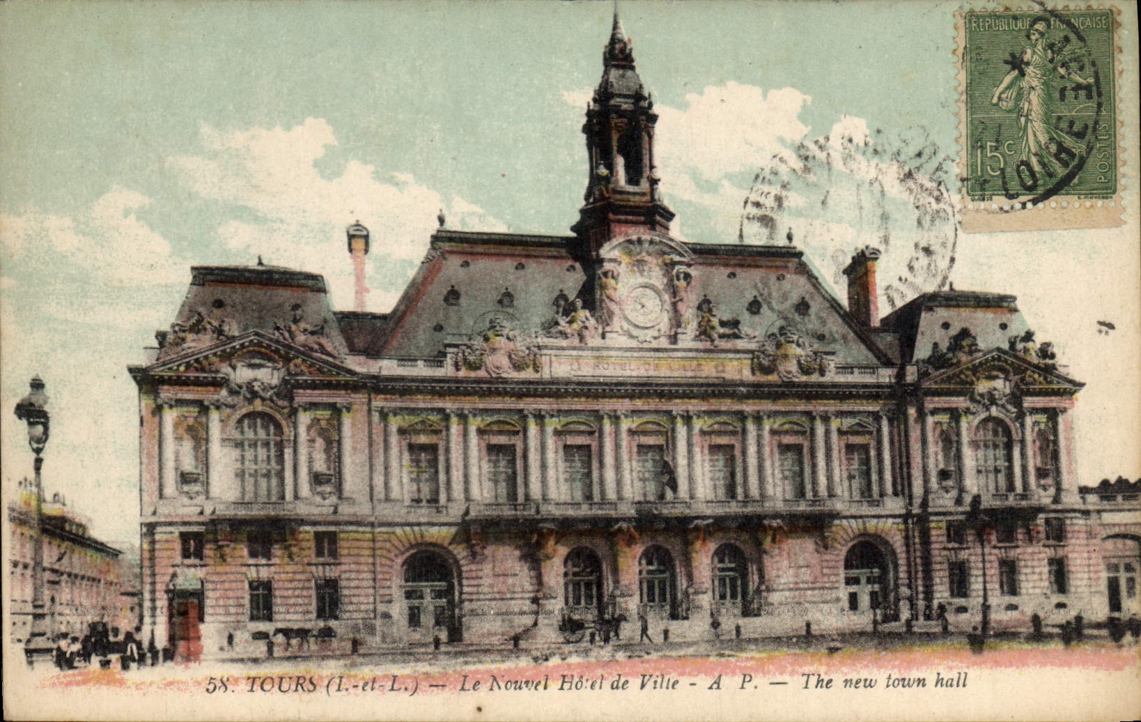 CPA Tours I et L Le Nouvel Hotel de Ville