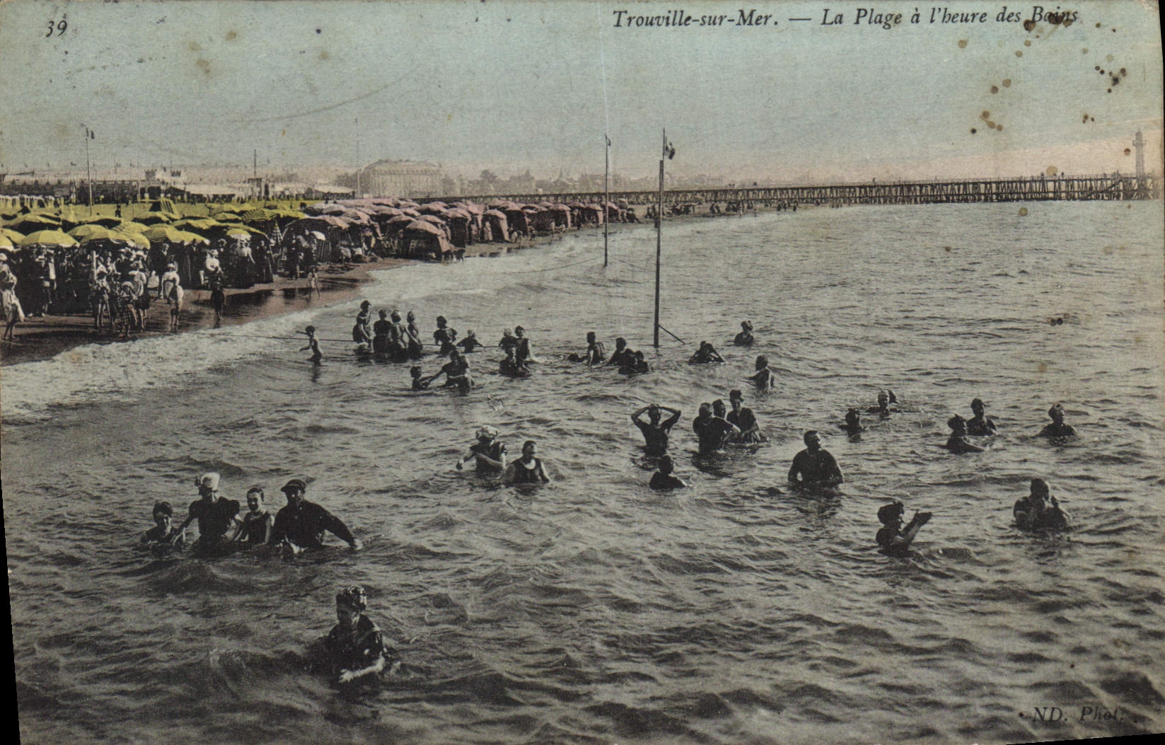 CPA Trouville sur Mer La Plage a l'heure des Bains 