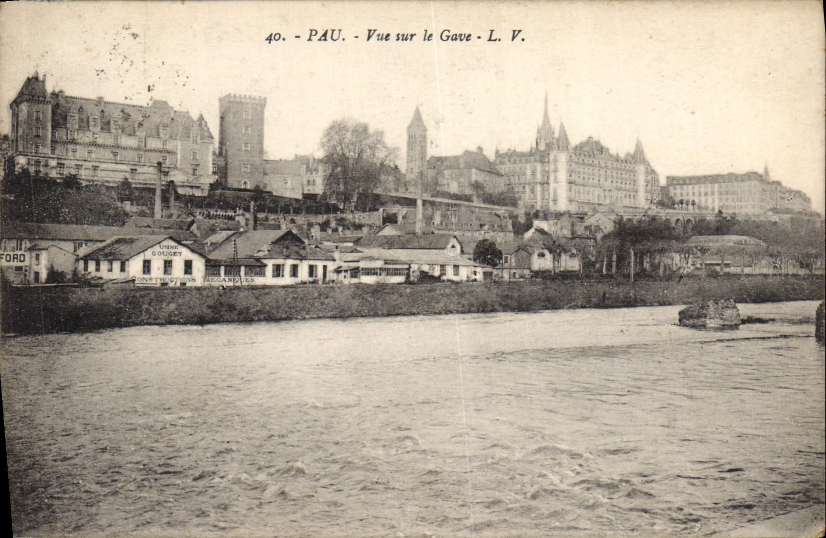CPA Pau Vue sur le Gave 