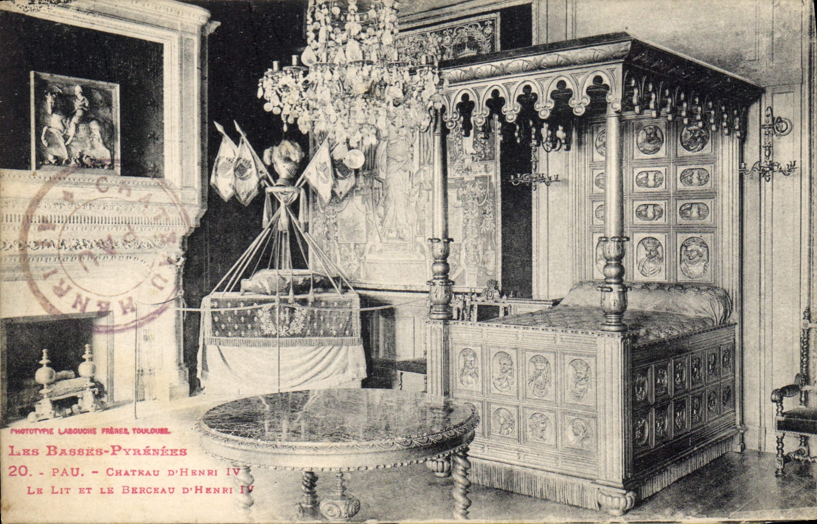 CPA Pau Chateau d'Henri IV Le Lit et le Berceau d'Henri IV