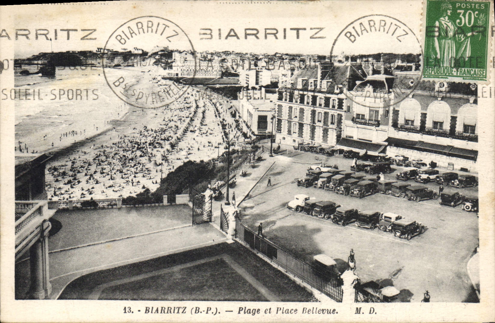 CPA Biarritz Plage et Place Bellevue 
