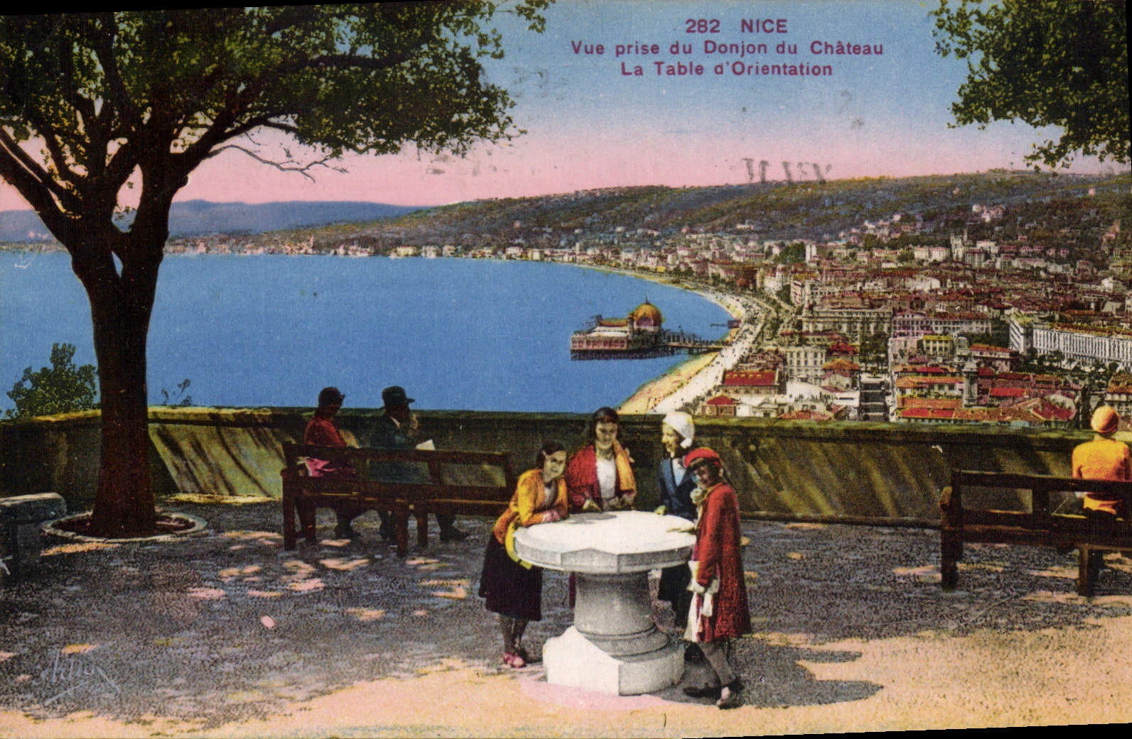 CPA Nice Vue prise du Donjon du Chateau La Table d'Orientation