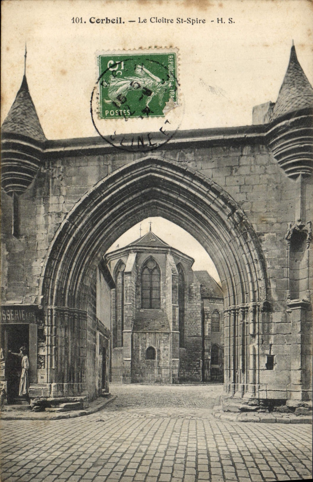 CPA Corbeil Le Cloitre St Spire 