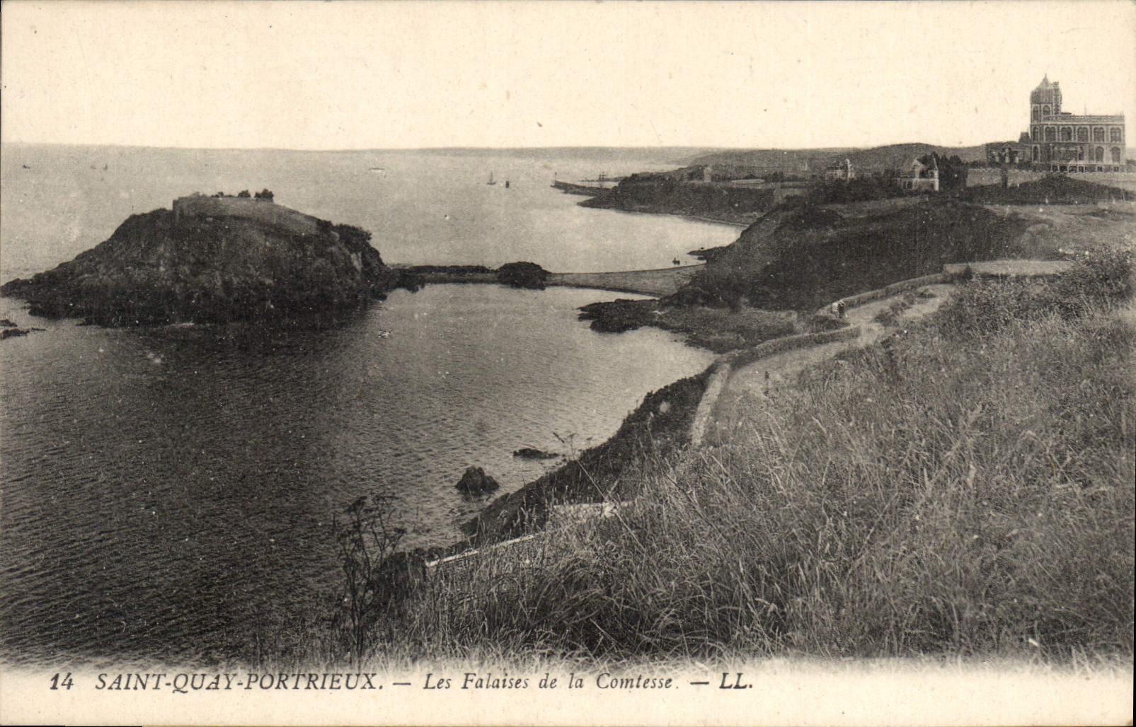 CPA Saint Quay Portrieux Les Falaises de la Comtesse