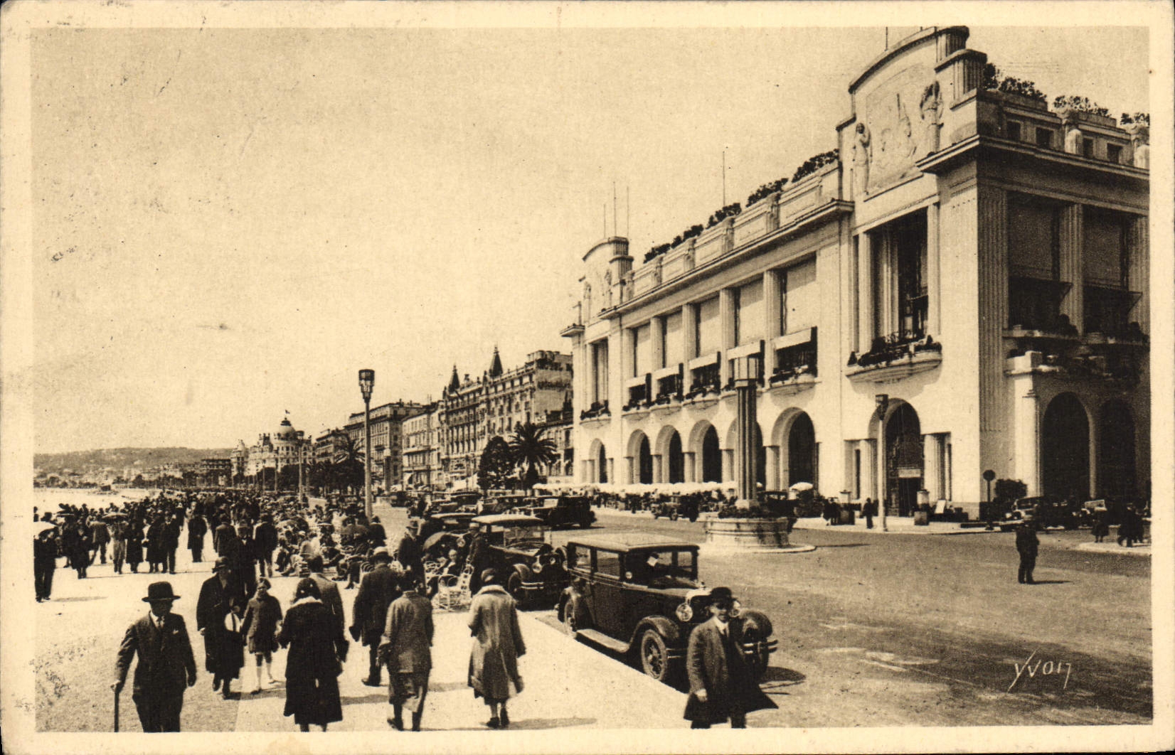CPA Cote d'Azur Nice Alpes Maritimes Promenade des Anglais Palais de la Mediterranee 