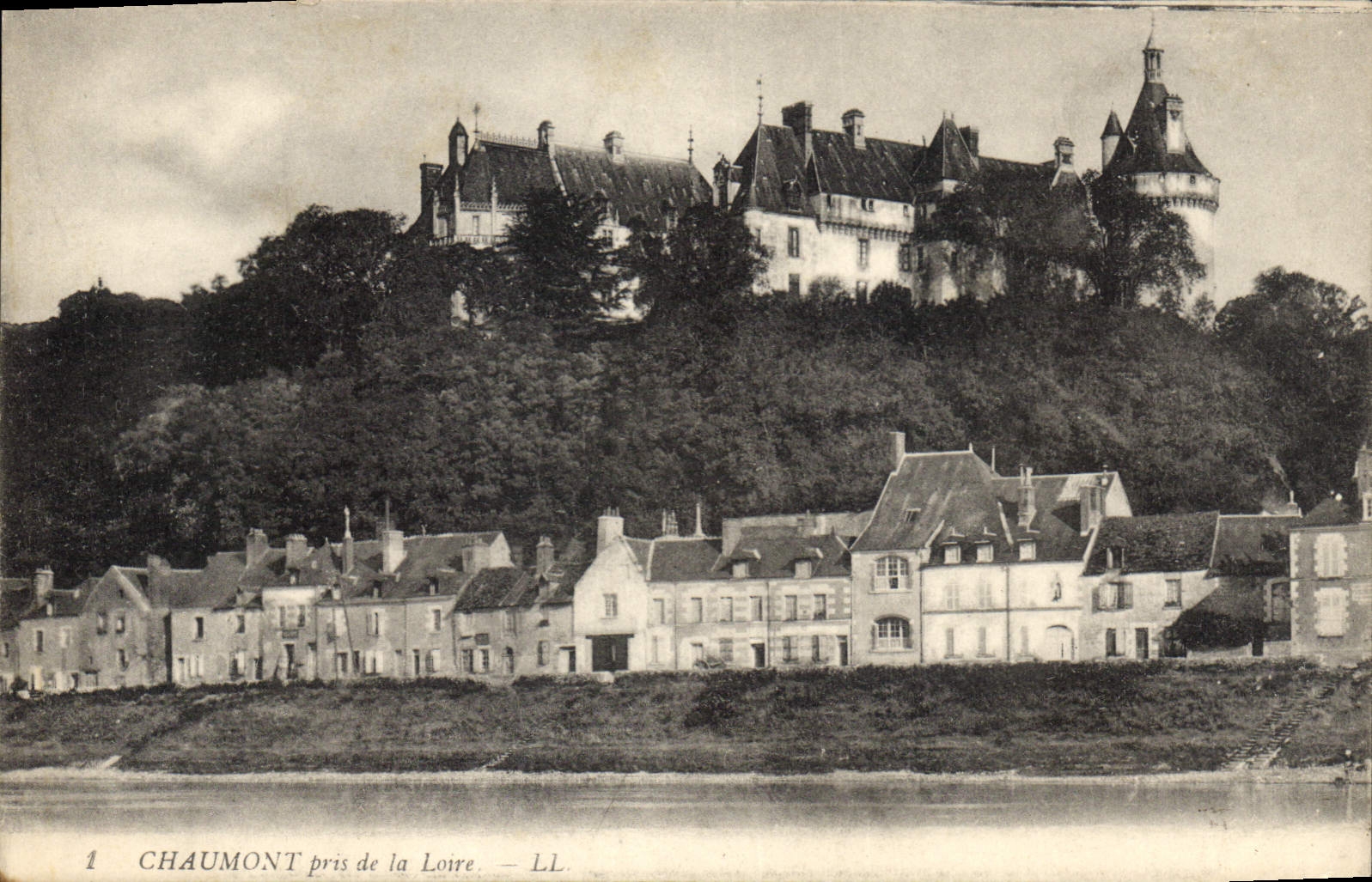 CPA Chaumont pris de la Loire 