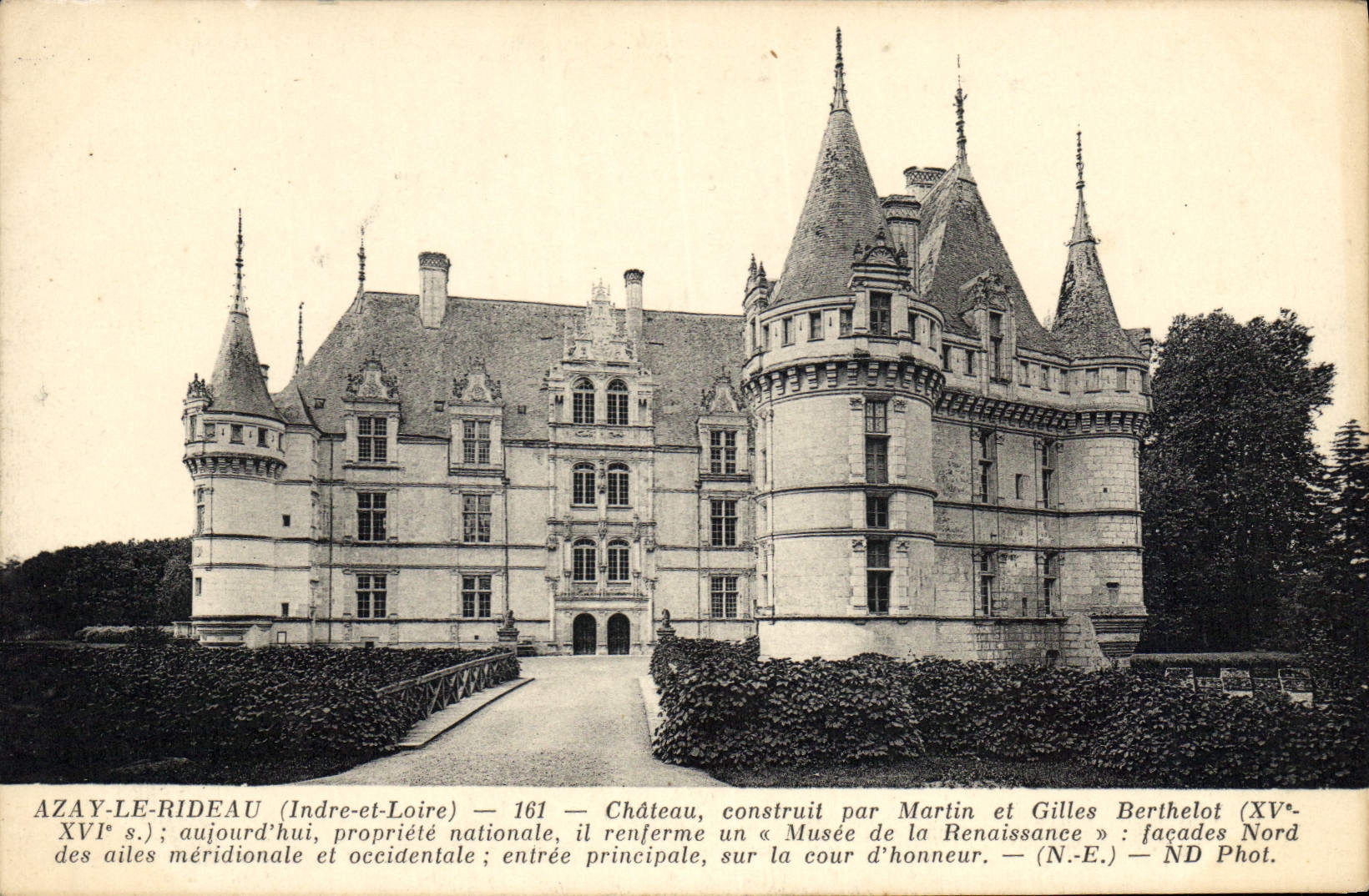 CPA Azay le Rideau Indre et Loire Chateau construit par Martin et Gilles Berthelot 