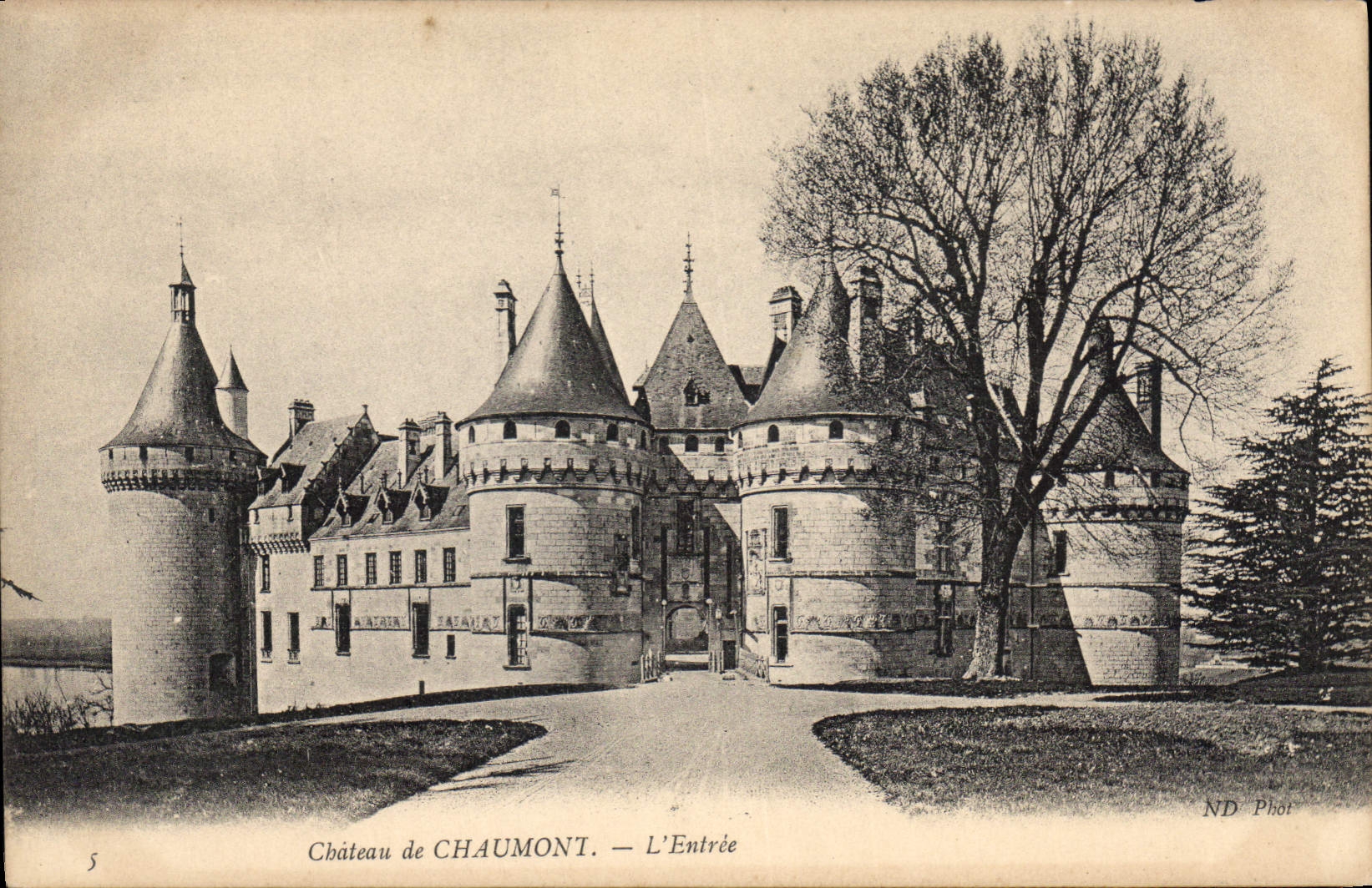 CPA Chateau de Chaumont L'Entree 
