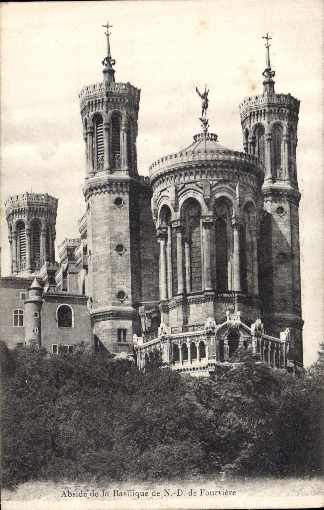 CPA Abside de la Basilique de ND de la Fourviere Lyon