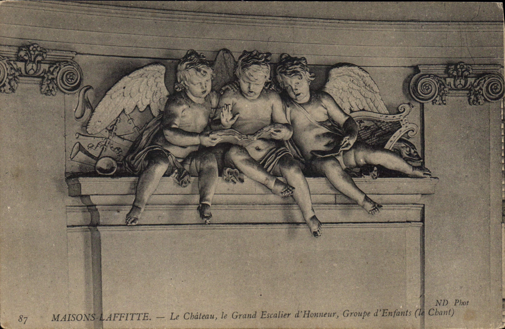 CPA Maison Laffitte Le Chateau le Grand Escalier d'Honneur Groupe d'Enfants