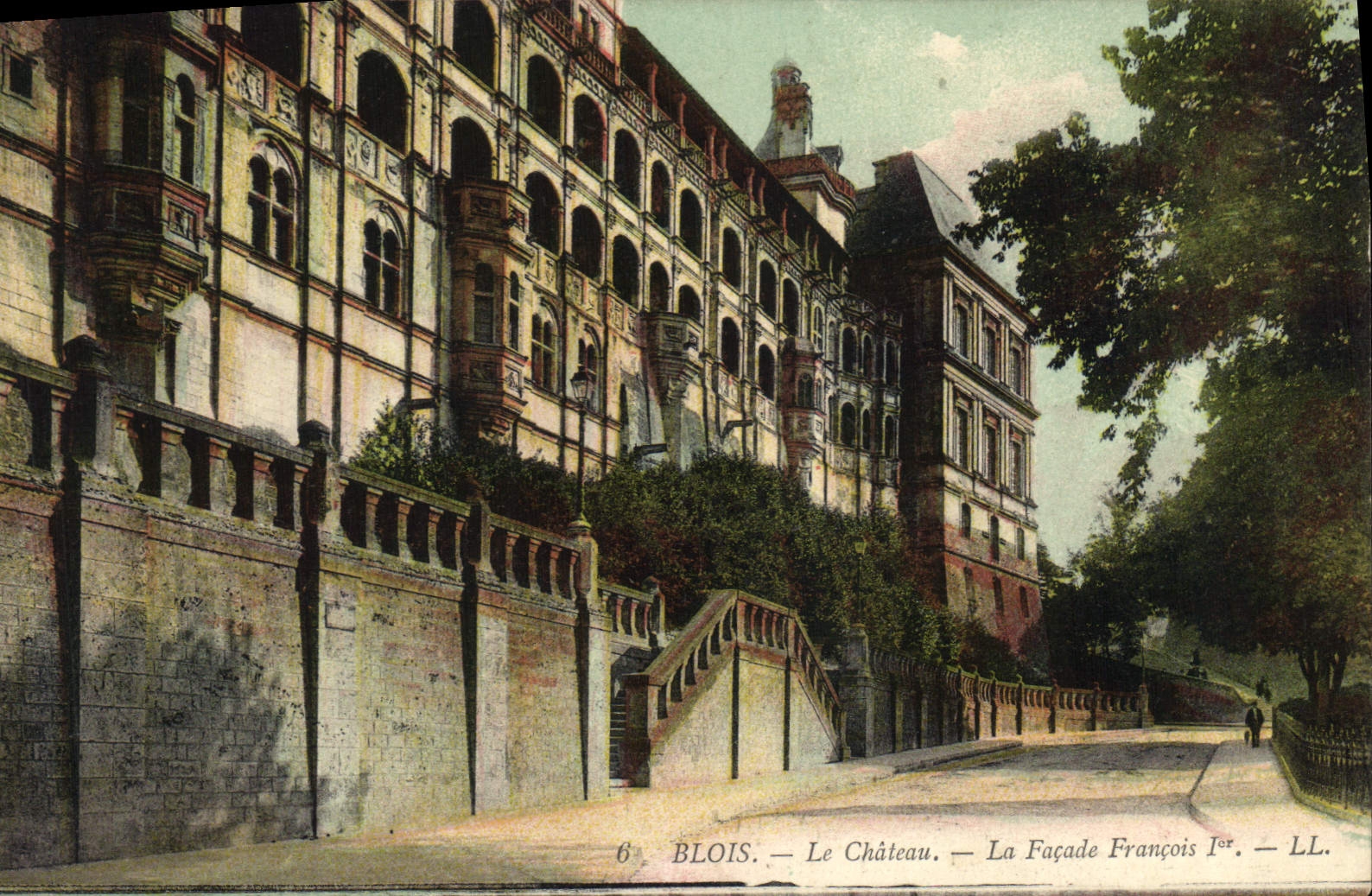CPA Blois Le Chateau La Facade Francois 1er