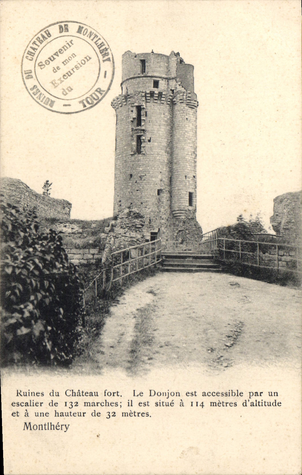 CPA Ruines du Chateau dort Montlhery 