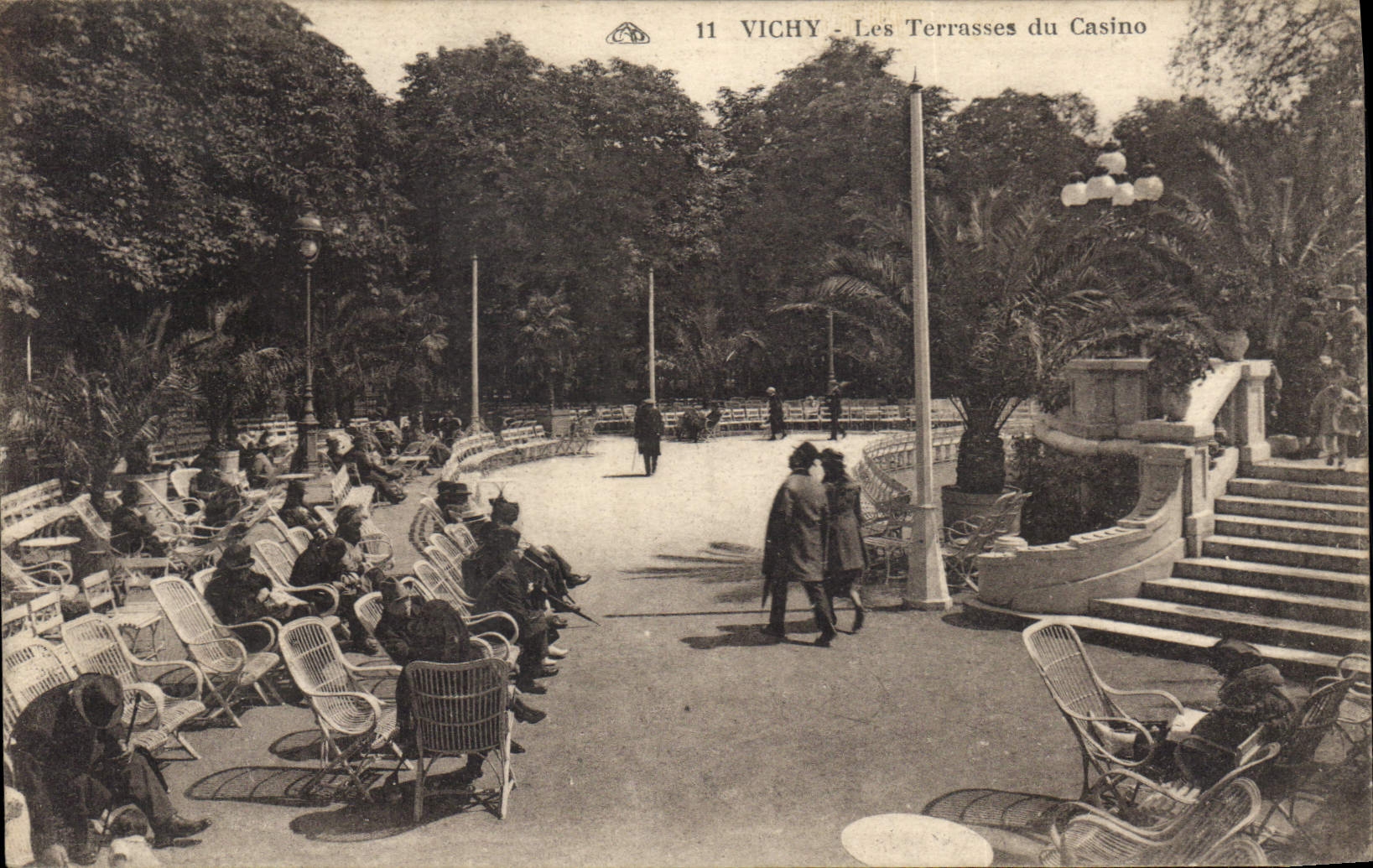 CPA Vichy Les Terrasses du Casino 
