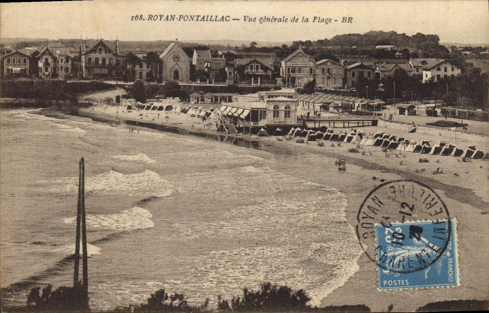 CPA Royan Pontaillac Vue generale de la Plage 