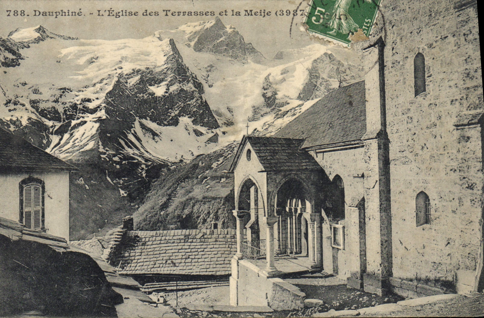 CPA Dauphine l'eglise des Terrasses et la Meije
