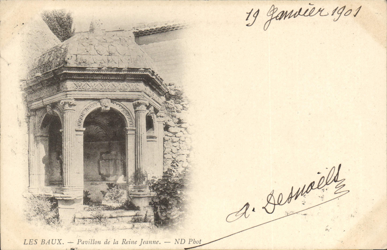 CPA Les Baux Pavillon de la Reine Jeanne 