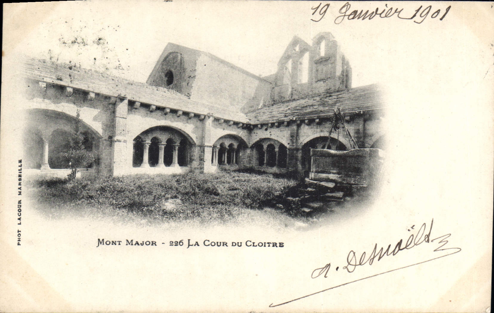CPA Mont Major la Cour du Cloitre 