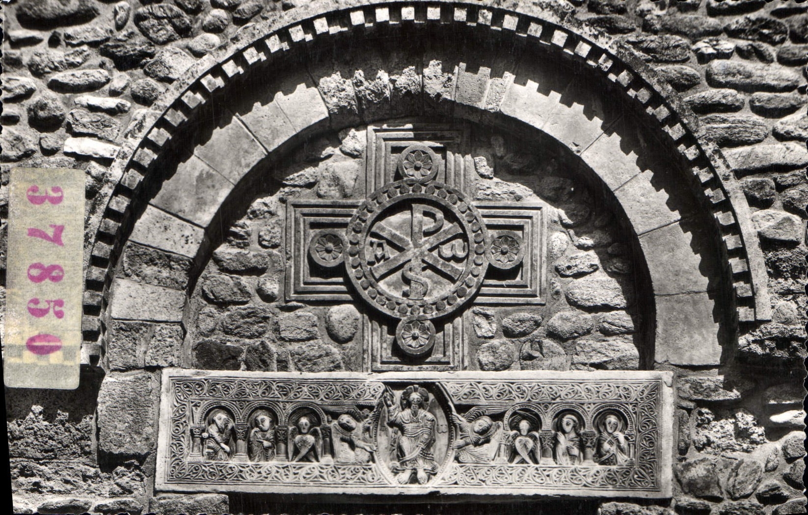 CPM Saint Genix des Fontaines P O Bas relief du Moyen Age