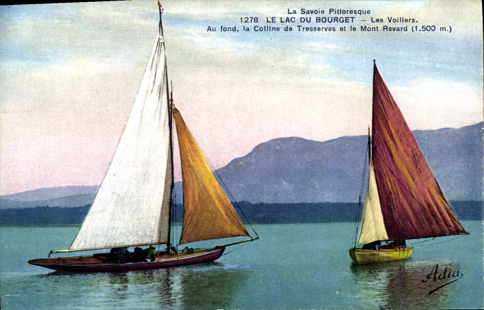 CPA La Savoie Pittoresque le Lac du Bourget les Voillers Au fond la Colline de Tresserves et le Mont