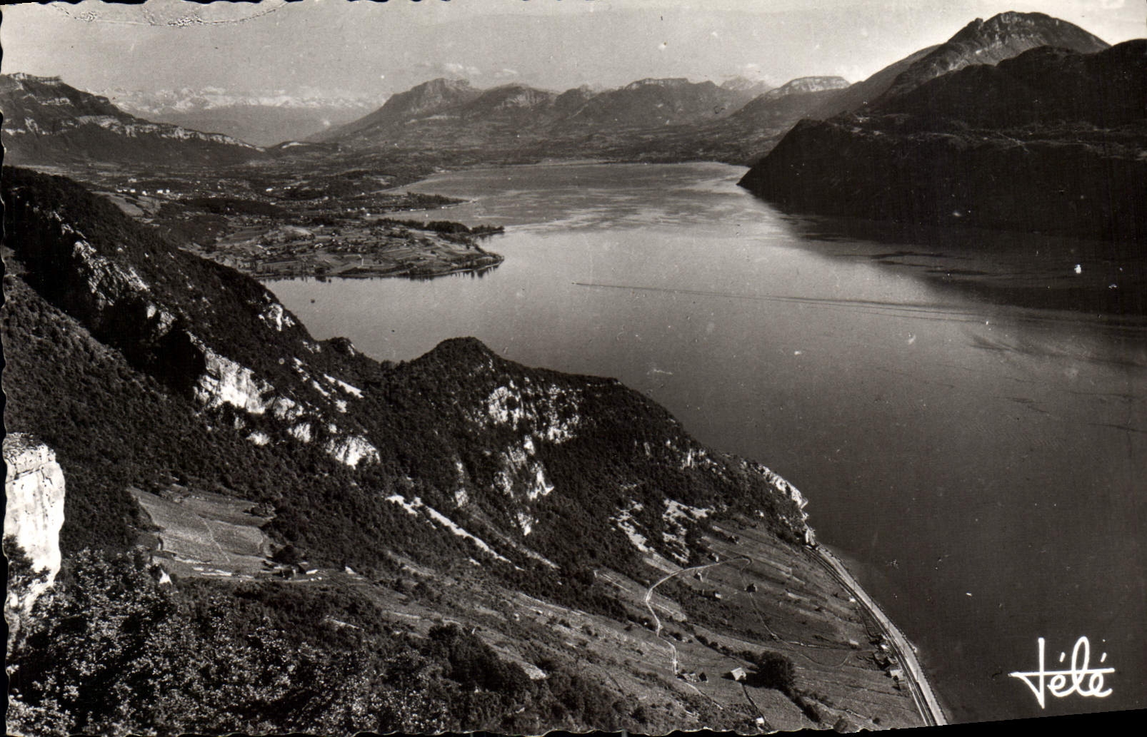 CPA Lac du Bourget vue panoramique prise de la Chembotte 