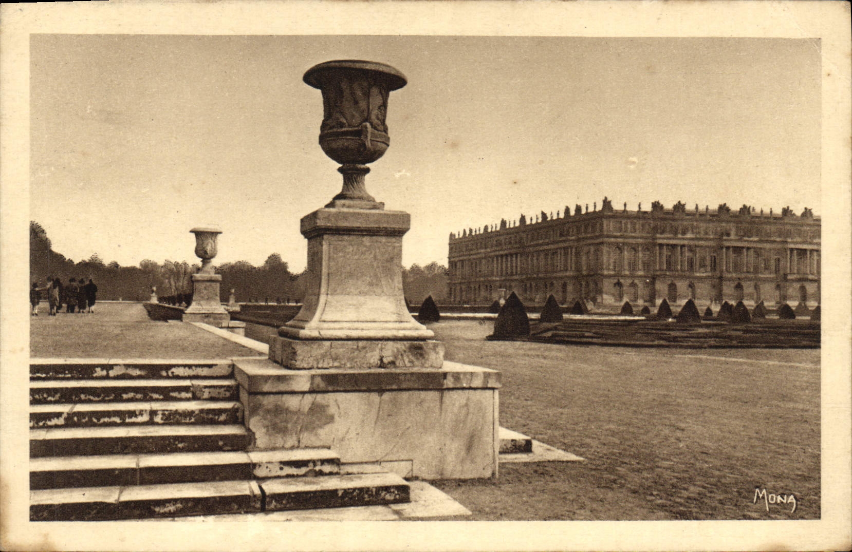 CPA Les Petits Tableaux de Versailles le chateau et les Parterres 