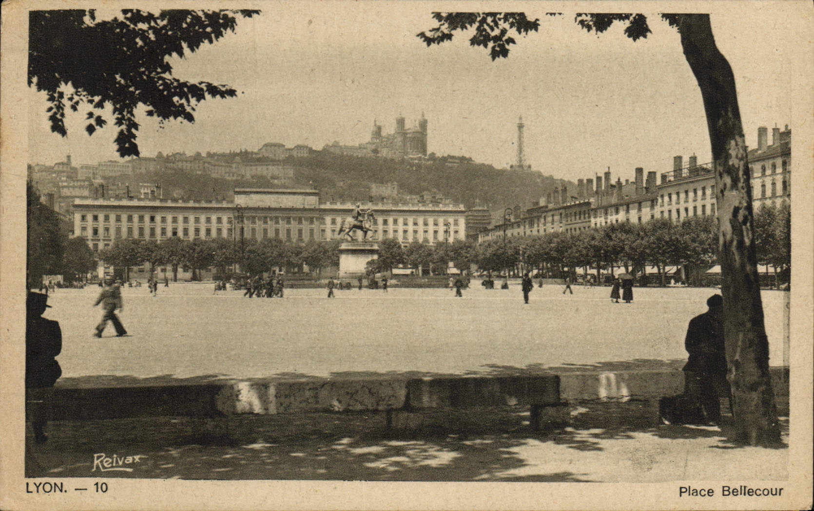 CPA Lyon Place Bellecour 