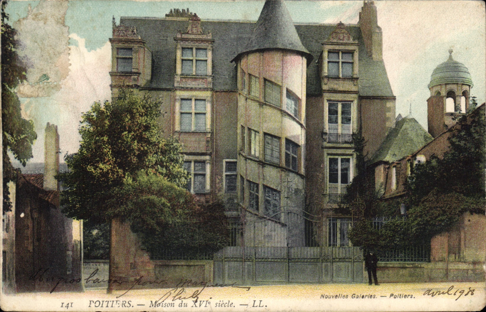 CPA Poitiers Maison du XVI siecle 