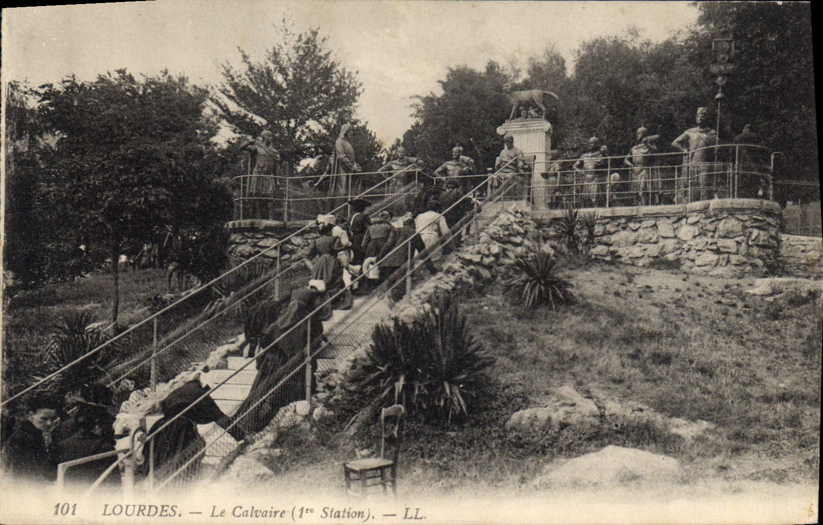 CPA Lourdes le Calvaire 1re station 