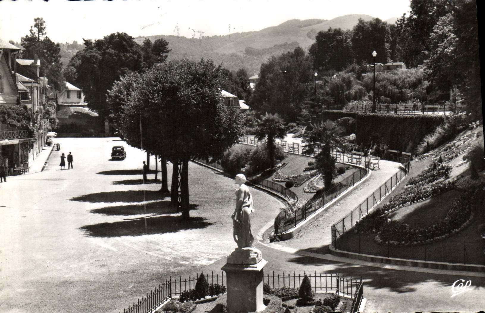 CPA Bagneres de Bigorre Les Jardins des Themes 