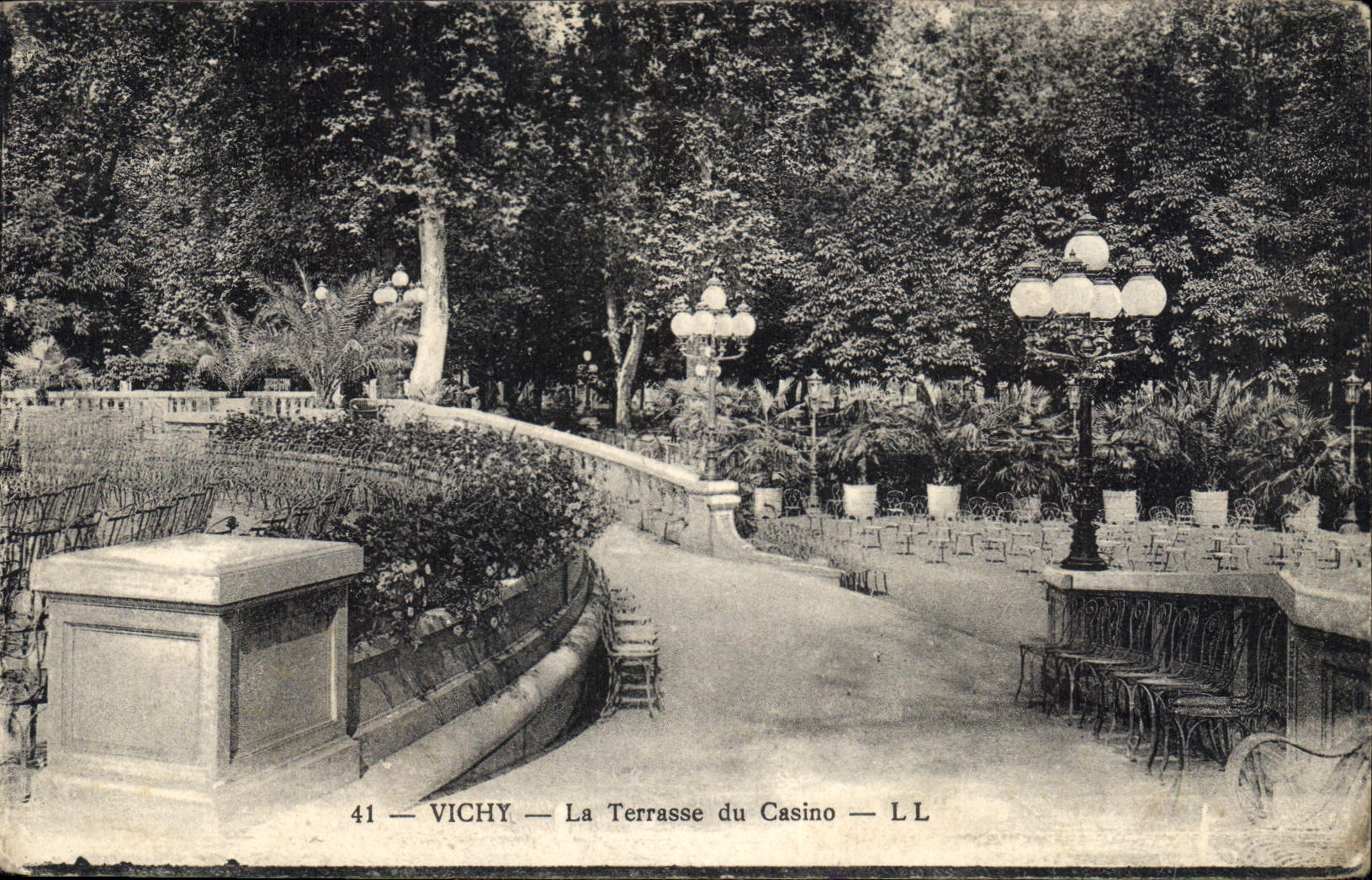 CPA Vichy La Terrasse du Casino 