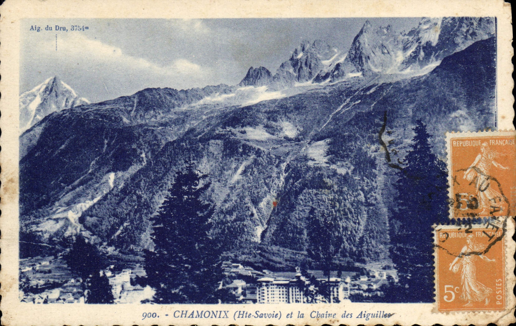 CPA Chamonix Hte Savoie et la Chaine des Aiguilles 