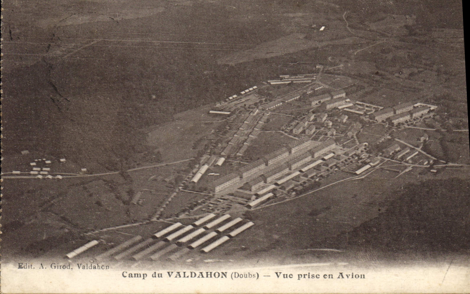 CPA Camp du Valdahon Doubs Vue prise en Avion