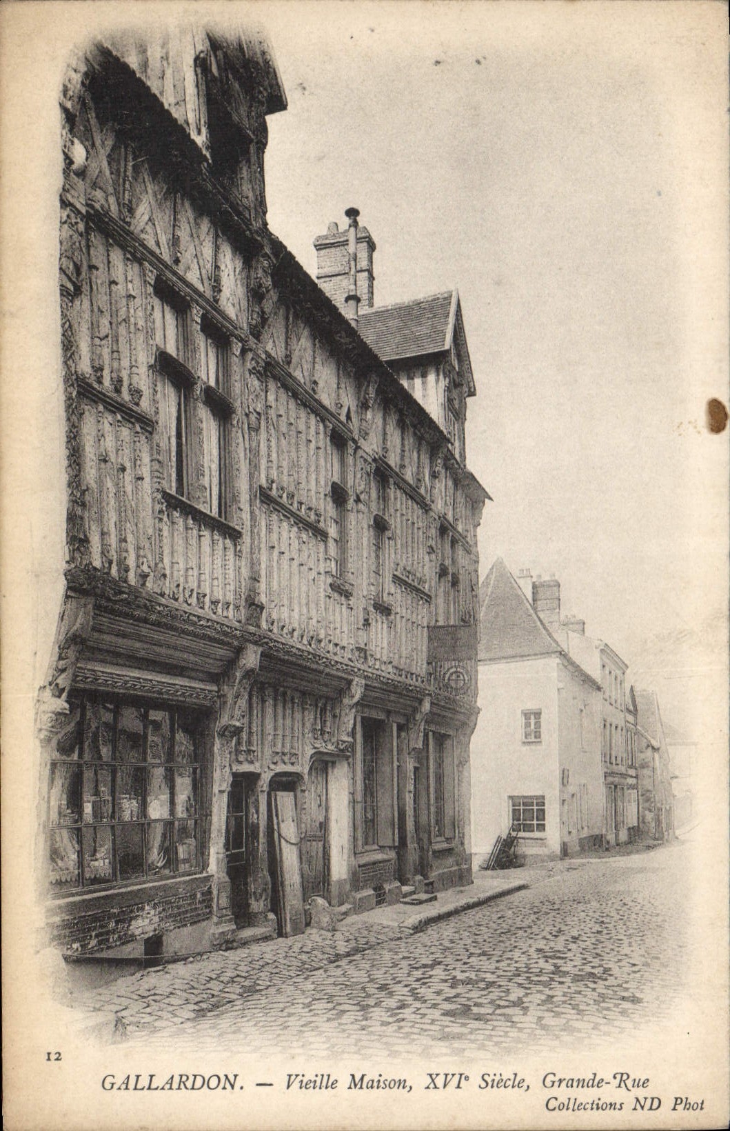 CPA Gallardon Vieille Maison 