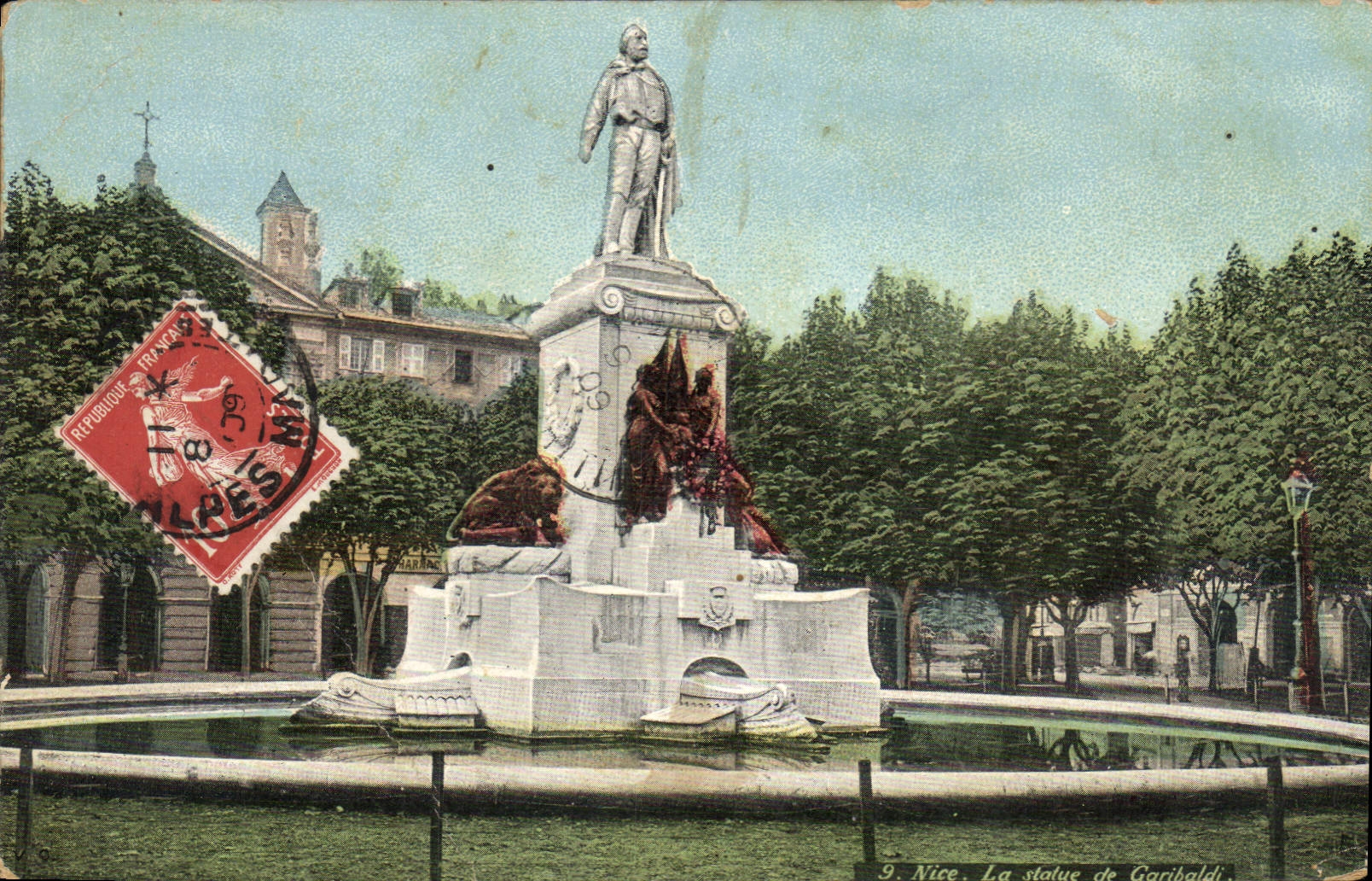 CPA Nice La statue de Garibaldi 