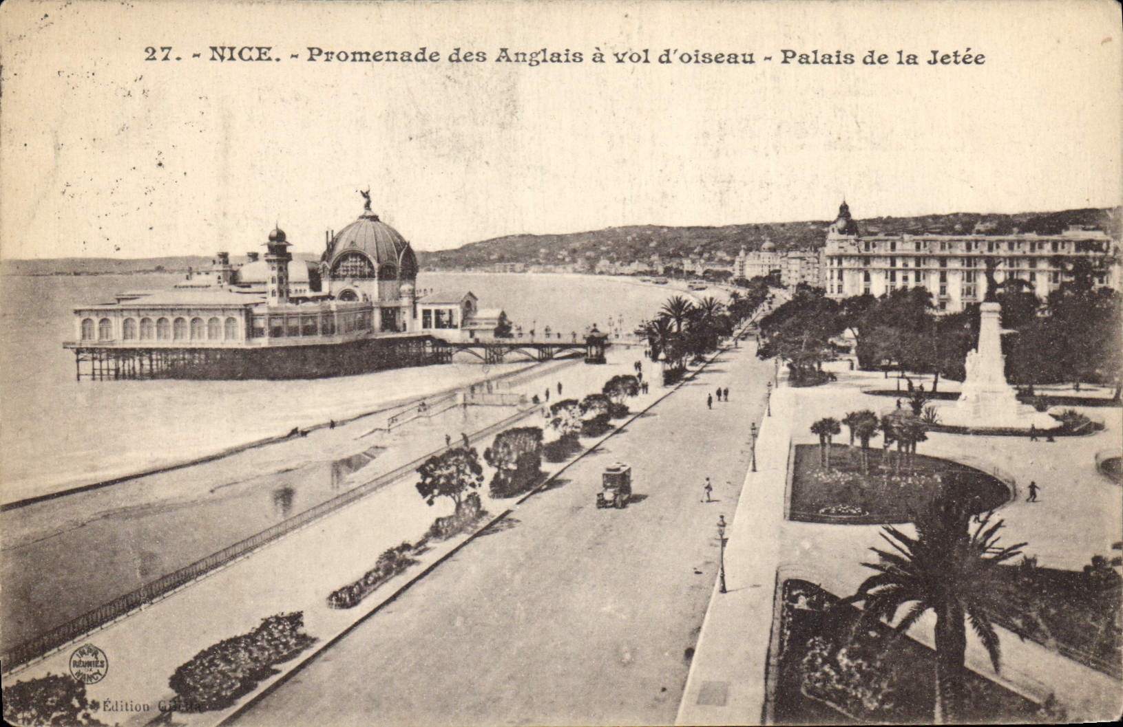 CPA Nice Promenade des Anglais a vol d'Oiseau Palais de la Jetee