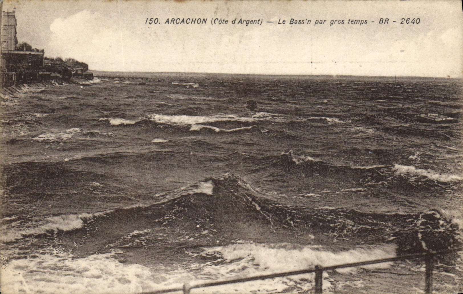 CPA Archachon Cote d'Argent Le Bassin par gros temps